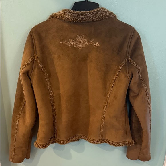 L.L. Bean Women's Tan Faux Suede Embridered Jacket - Picture 5 of 5